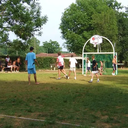 Camping Camping Les Rives Du Lac