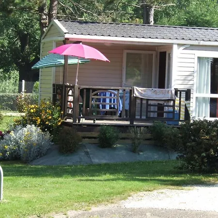 Camping Camping Les Rives Du Lac
